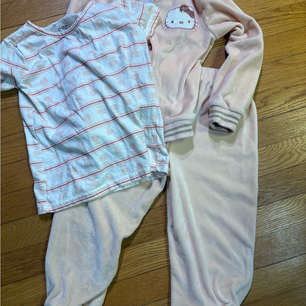 Hello Kitty Velour Set